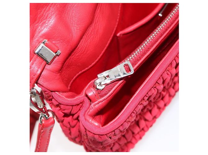 Borsa a tracolla Miu Miu Matelassé con catena in nylon rosso argento Auth 198738A - vista 24