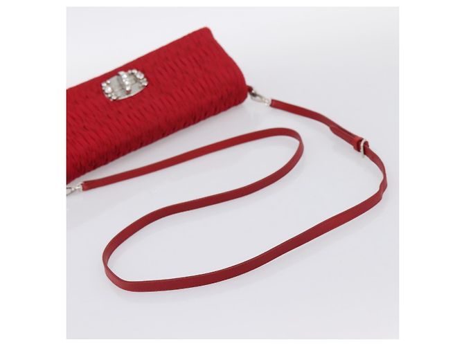Borsa a tracolla Miu Miu Matelassé con catena in nylon rosso argento Auth 198738A - vista 7