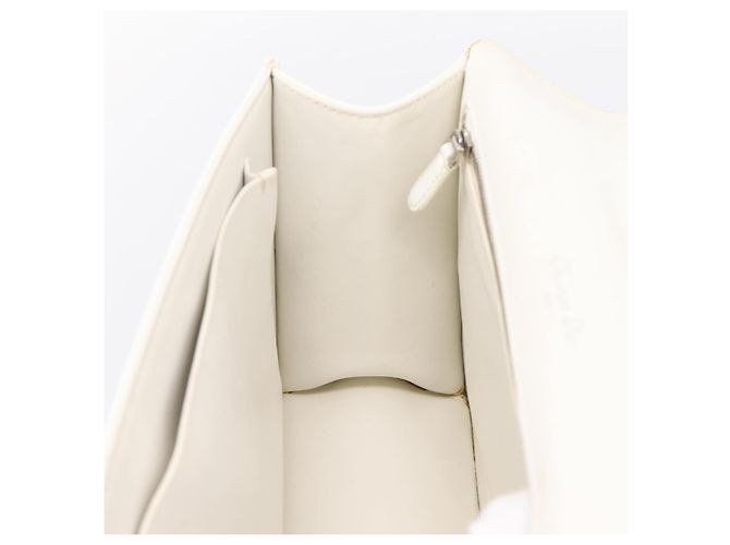 Borsa a tracolla con catena Christian Dior Diorama in pelle bianca e argento Auth 196404A Bianco - vista 18