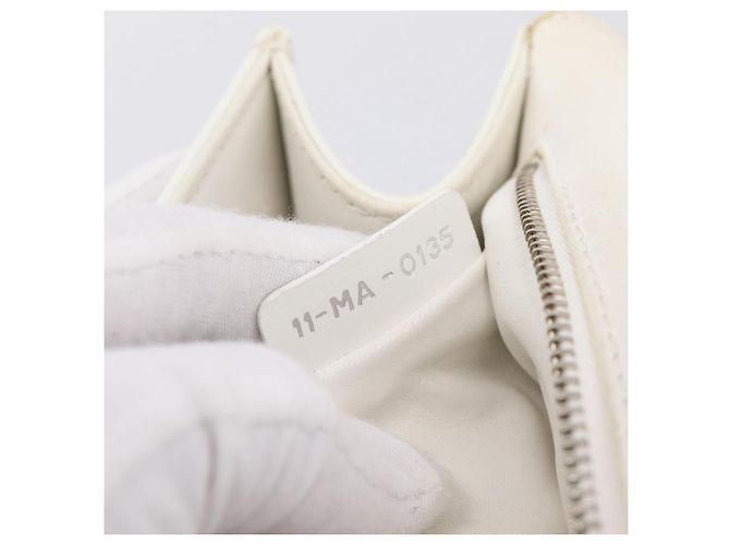 Borsa a tracolla con catena Christian Dior Diorama in pelle bianca e argento Auth 196404A Bianco - vista 22