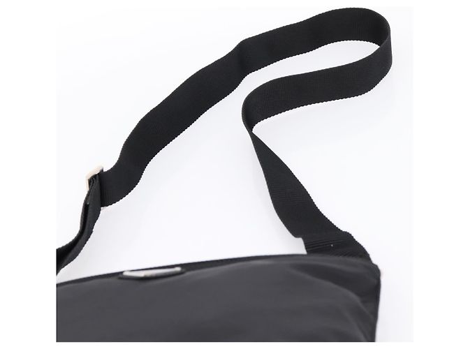 Borsa a tracolla PRADA in nylon nera argento B7338 Auth am12305V Nero - vista 8