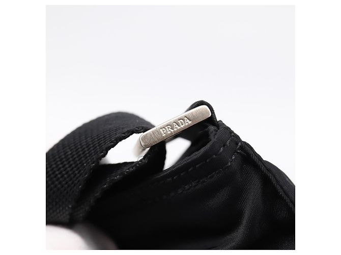 Borsa a tracolla PRADA in nylon nera argento B7338 Auth am12305V Nero - vista 9
