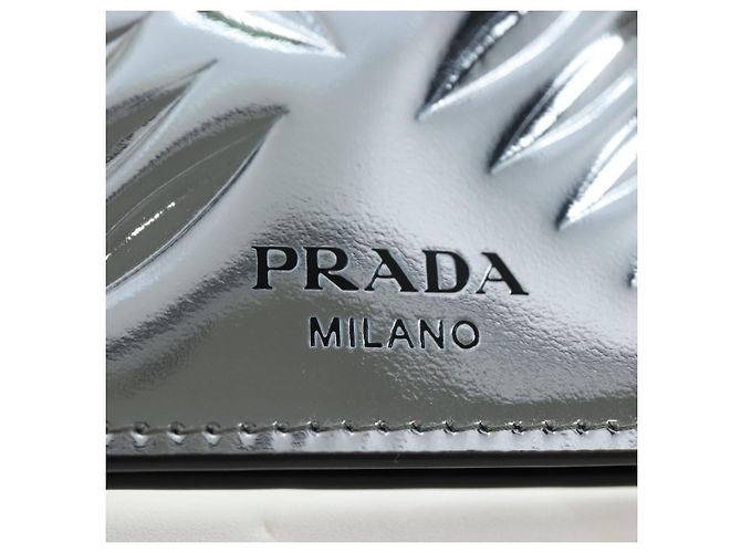 PRADA Bifold Wallet Brushed leather Silver Auth 197314M Silvery - view 17