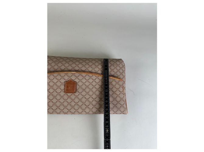 Céline Clutch Vintage Celine Macadam Monogram Canvas Beige Brown - vista 10