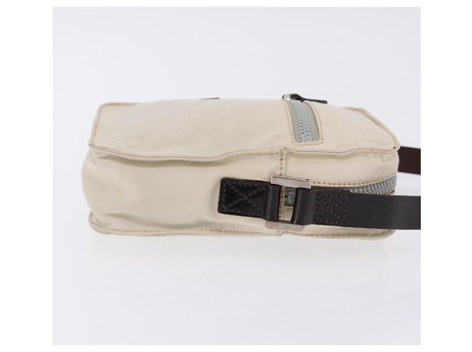 FENDI Shoulder Pouch Canvas Beige Silver Auth ka5734 Argento - vista 3