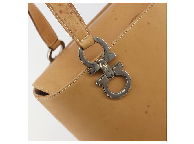 Borsa Salvatore Ferragamo Gancini in pelle 2way Beige Silver Auth 197027 Argento - vista 19