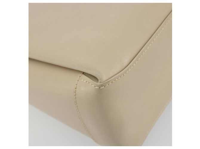 Borsa a tracolla GUCCI Old Turn Lock in pelle beige tono oro Auth am12298A - vista 15