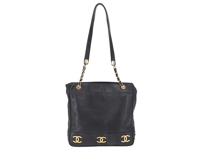 CHANEL Triple Coco Chain Schultertasche aus Leder Schwarz Gold CC Auth 198357 - Ansicht 2