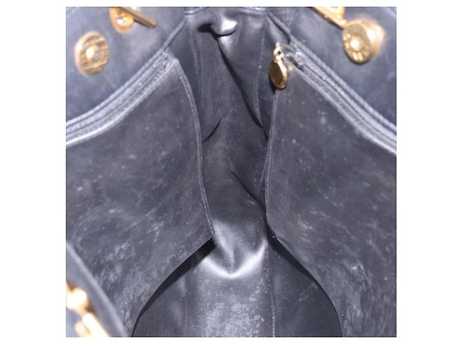 CHANEL Triple Coco Chain Schultertasche aus Leder Schwarz Gold CC Auth 198357 - Ansicht 20