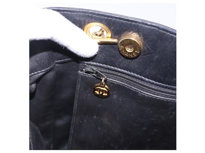 CHANEL Triple Coco Chain Schultertasche aus Leder Schwarz Gold CC Auth 198357 - Ansicht 21