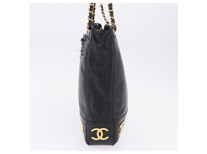 CHANEL Triple Coco Chain Schultertasche aus Leder Schwarz Gold CC Auth 198357 - Ansicht 3