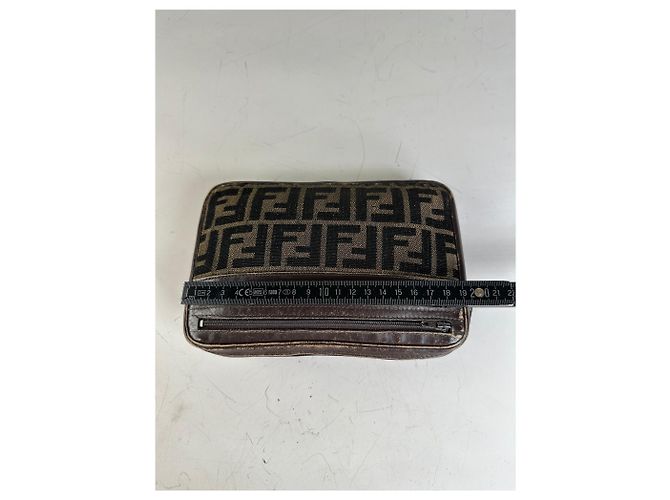 Pouch Vintage Fendi FF Monogram Canvas Beige Nero - vista 4