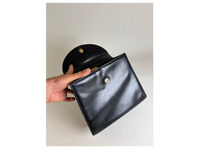 Vintage Givenchy Strukturierte Ledertasche Schwarz Gold - Ansicht 5