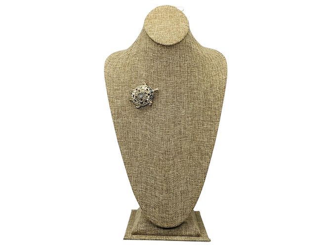 Spilla a tartaruga Chanel 2019 CC Logo oro chiaro impreziosita da strass e cristalli D'oro - vista 6
