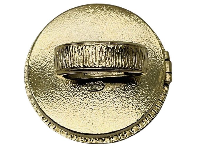 Chanel 2010 Rot / Brushed Gold CC Logo kreisförmiger Emaille-Locket-Ring - Ansicht 4