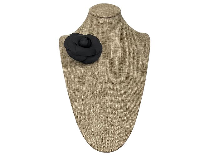 Spilla in seta Camelia nera Chanel Nero - vista 7