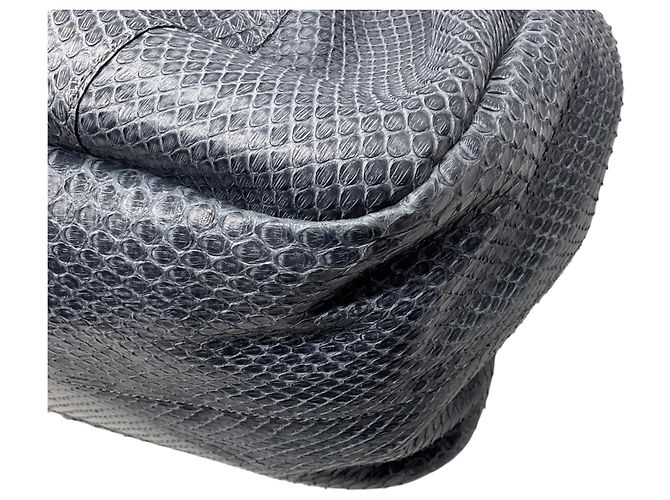 Tod's Handtasche aus Pythonleder in Schieferblau - Ansicht 11