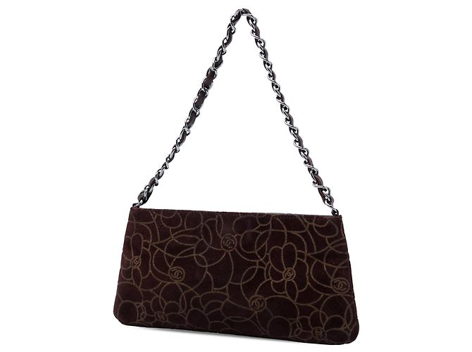 Borsa a spalla Pochette Chanel in camoscio goffrato marrone con Camelia e catena - vista 2