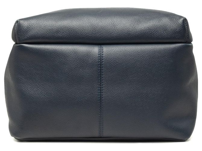 Zaino Louis Vuitton Taiga Discovery PM Blu - vista 3
