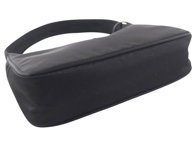 Borsa a tracolla Prada Mini Re Nylon Re-Edition 2000 Nera Nero - vista 3