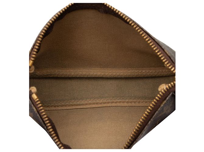 Borsa a tracolla Louis Vuitton Monogram Trunks and Locks Mini Pochette Accessoires Marrone - vista 4