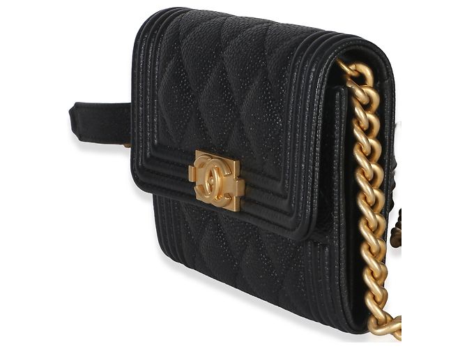 Chanel Boy Kartenetui mit Kette aus schwarzem gestepptem Kaviarleder - Ansicht 3