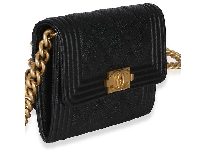 Chanel Boy Kartenetui mit Kette aus schwarzem gestepptem Kaviarleder - Ansicht 4
