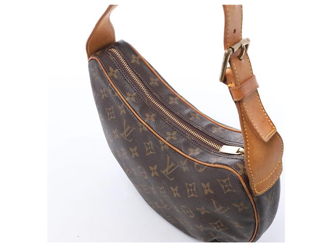 Borsa a tracolla Louis Vuitton Croissant MM Monogram in marrone M51512 Rosso - vista 3