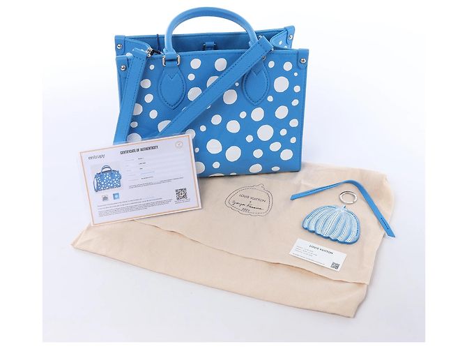 Onthego Louis Vuitton x Yayoi Kusama On the Go PM Empreinte Leather in Blue M46424 - vista 13