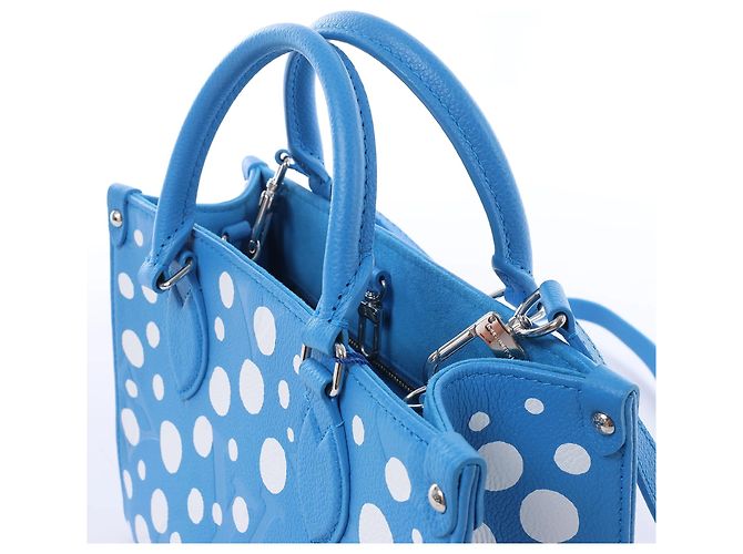 Onthego Louis Vuitton x Yayoi Kusama On the Go PM Empreinte Leather in Blue M46424 - vista 5