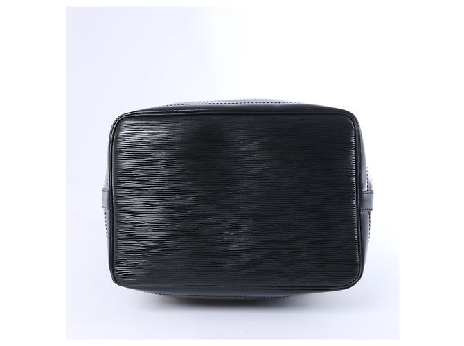 Borsa a tracolla Louis Vuitton Noe in pelle Epi Nera M59002 Nero - vista 8