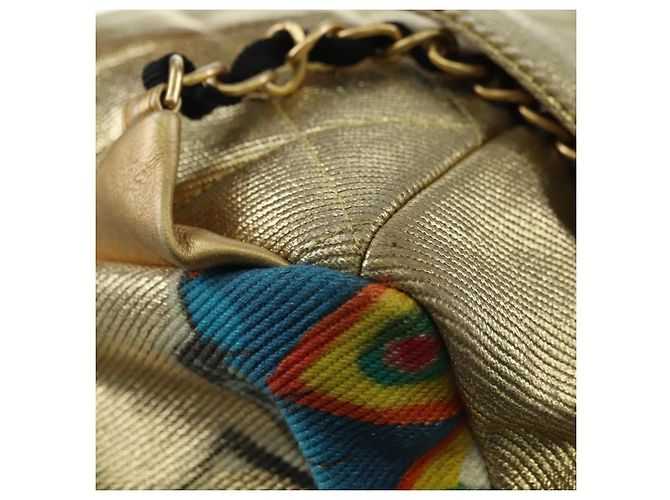 CHANEL Graphic Backpack Coated Canvas Gold CC - vista 12