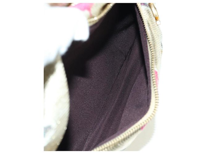 CHANEL Graphic Backpack Coated Canvas Gold CC - vista 15