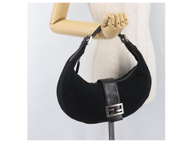 FENDI Mamma Baguette Shoulder Bag Nylon Black Silver - vista 25