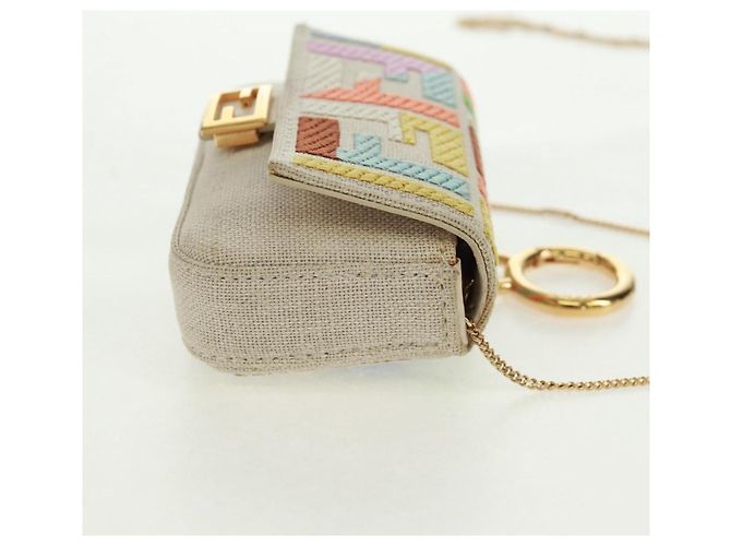 FENDI Zucca Canvas Micro Bucket Charm Multicolor Gold - vista 4