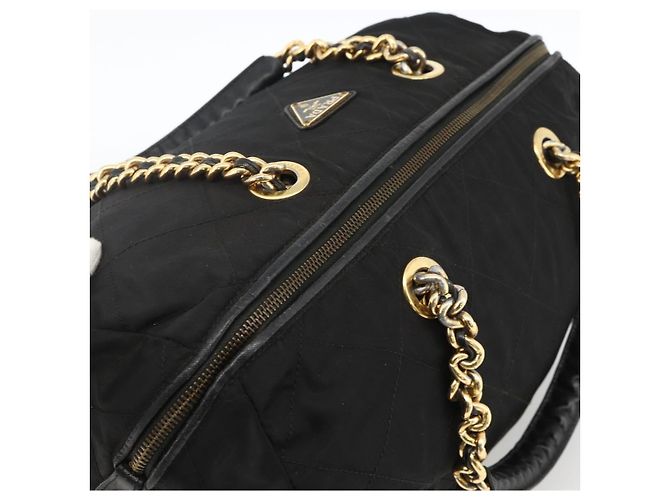 PRADA Boston Bag Nylon Black Gold - vista 6