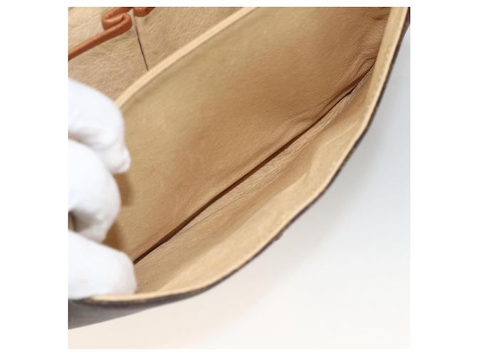 Céline CELINE Sac à épaule en toile Macadam PVC Cuir Marron Or - vue 23