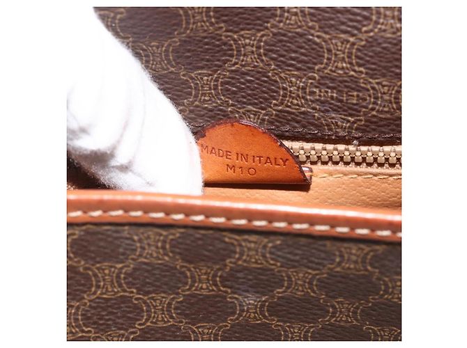 Céline CELINE Macadam Canvas Circle Shoulder Bag PVC Leather Brown Gold - vista 12