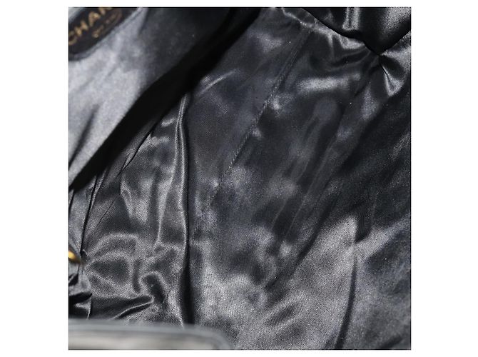 CHANEL Chain Tote Bag Patent Leather Black Gold CC - vista 11