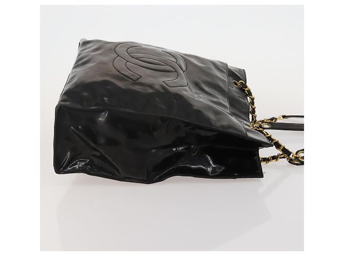 CHANEL Chain Tote Bag Patent Leather Black Gold CC - vista 3