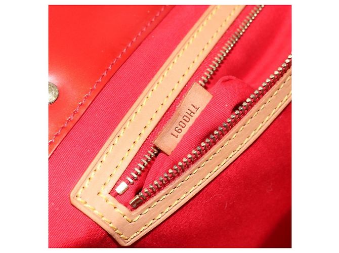 LOUIS VUITTON Monogram Vernis Reade GM Tote Bag Red M91084 LV - vista 21