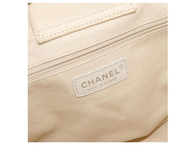 CHANEL Chain V Stitch Shoulder Bag Canvas Beige Silver CC - vista 17