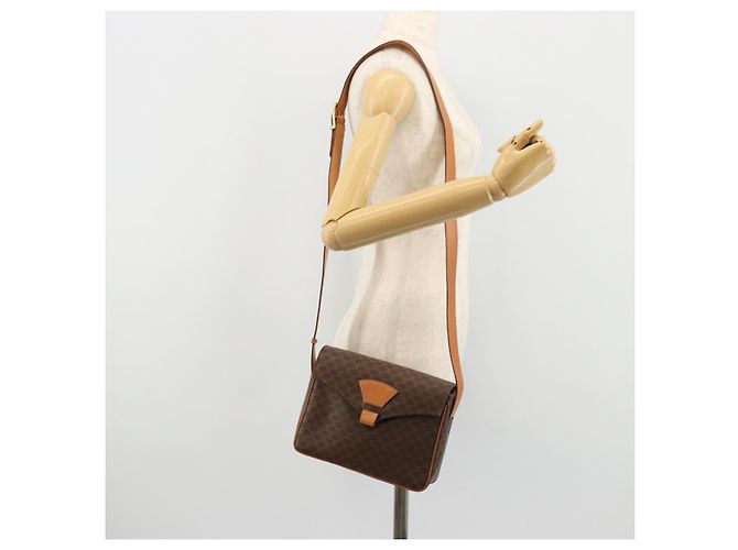 Céline CELINE Macadam Canvas Shoulder Bag PVC Leather Brown Gold - vista 22