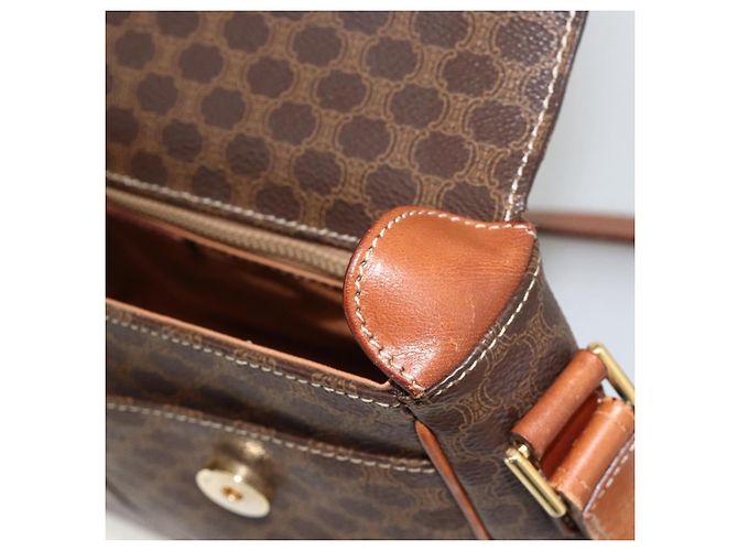 Céline CELINE Macadam Canvas Circle Shoulder Bag PVC Leather Brown Gold - vista 19