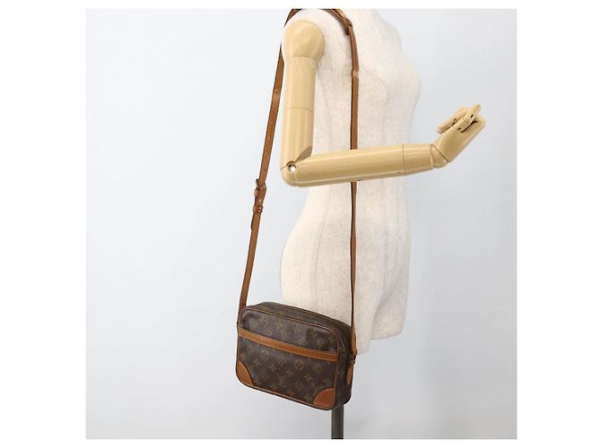 LOUIS VUITTON Monogram Trocadero 23 Shoulder Bag M51276 LV - vista 23