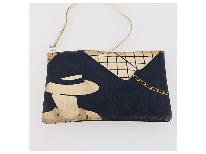 Sac à bandoulière CHANEL en toile bleu marine et doré CC - vue 23