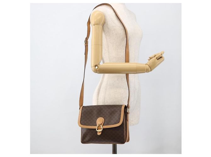 Céline CELINE Macadam Canvas Shoulder Bag PVC Leather Brown Gold - vista 26