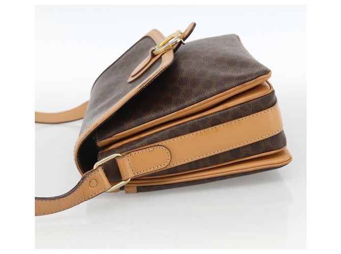 Céline CELINE Macadam Canvas Shoulder Bag PVC Leather Brown Gold - vista 3