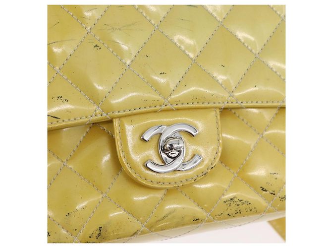 CHANEL Matelasse Backpack Patent leather Yellow Silver CC - vista 15