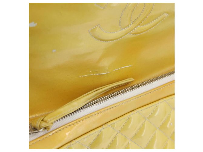 CHANEL Matelasse Backpack Patent leather Yellow Silver CC - vista 18